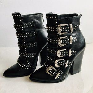Steve Madden Black Studded Leather Comet Boots Size 7
